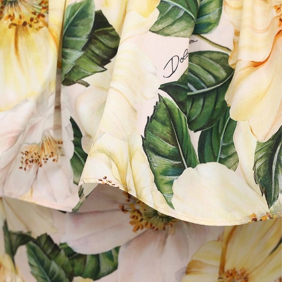 🎉🎉Host Pick BNWT Ladies Dolce & Gabbana Floral Dress🎉🎉 - Picture 10 of 11